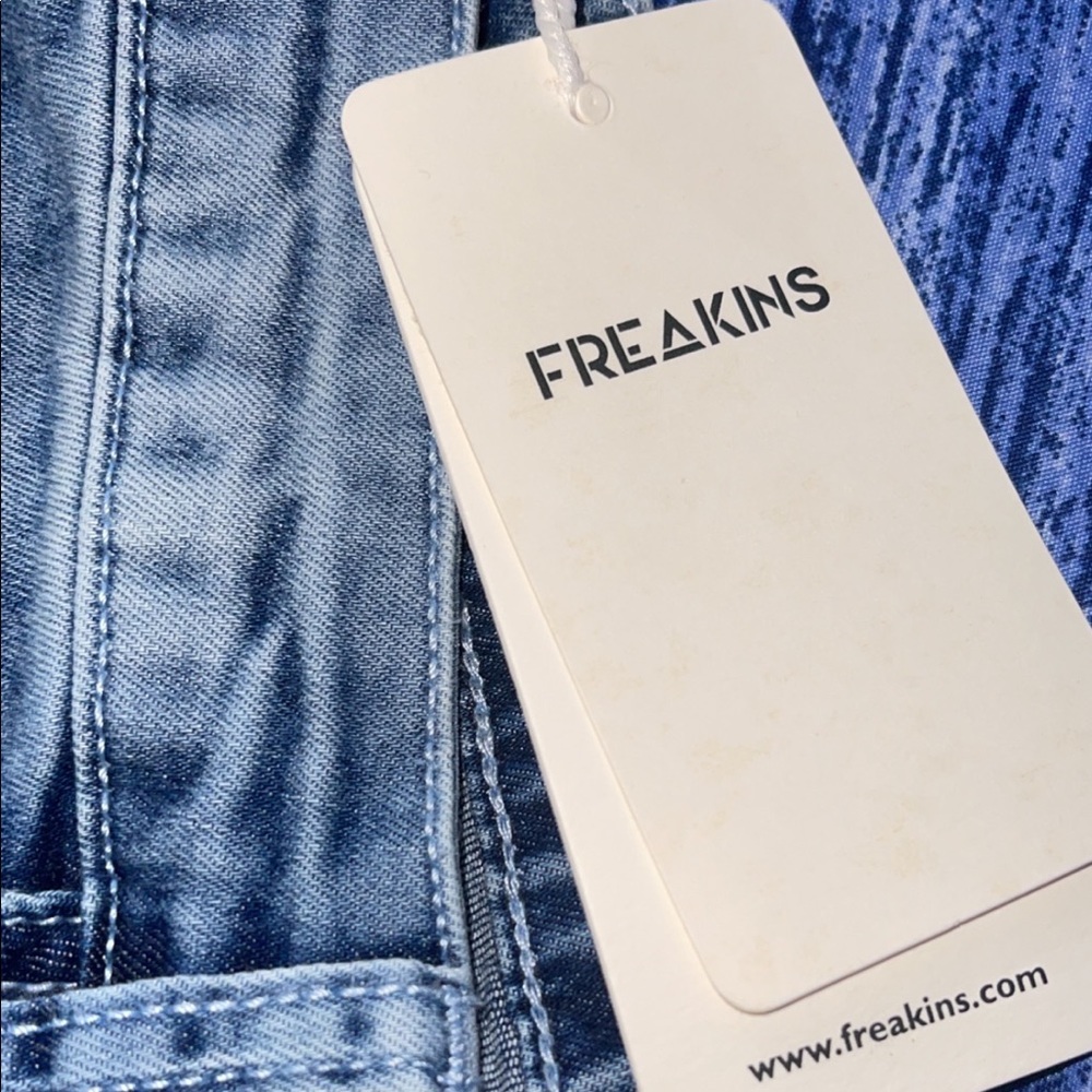 Freakins, waist:- 28 - Picture 2 of 3